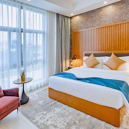 Alisa Hotel Tema Luaran gambar
