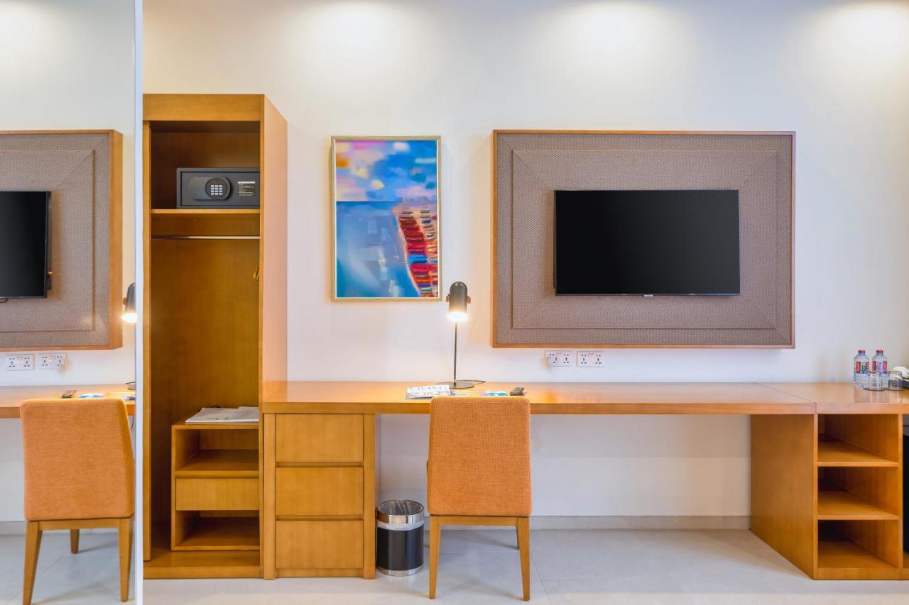 Alisa Hotel Tema Luaran gambar