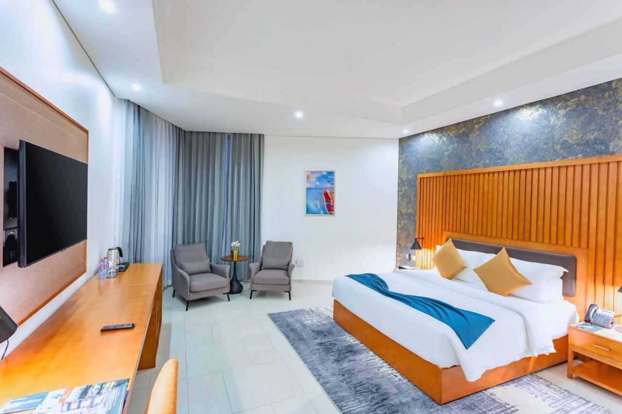 Alisa Hotel Tema Luaran gambar