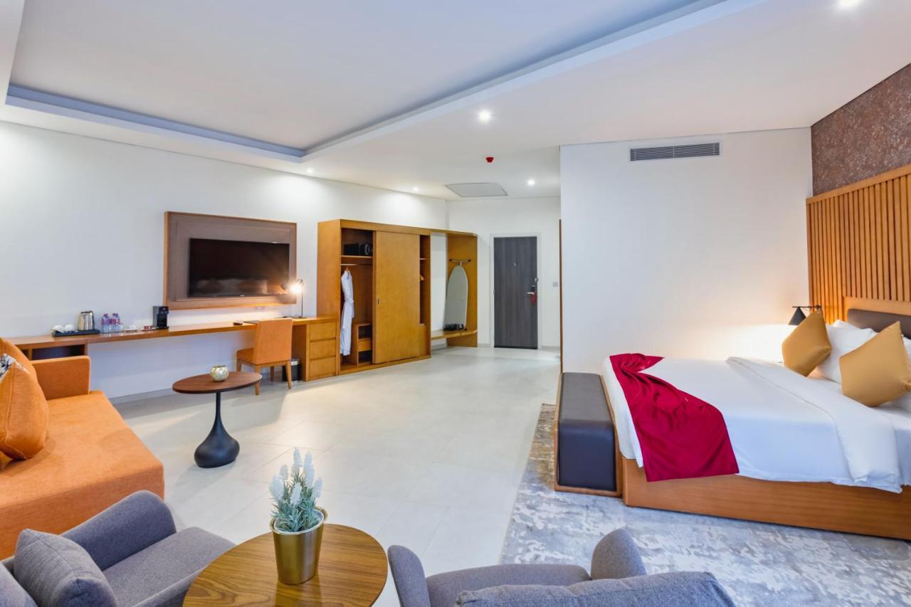 Alisa Hotel Tema Luaran gambar