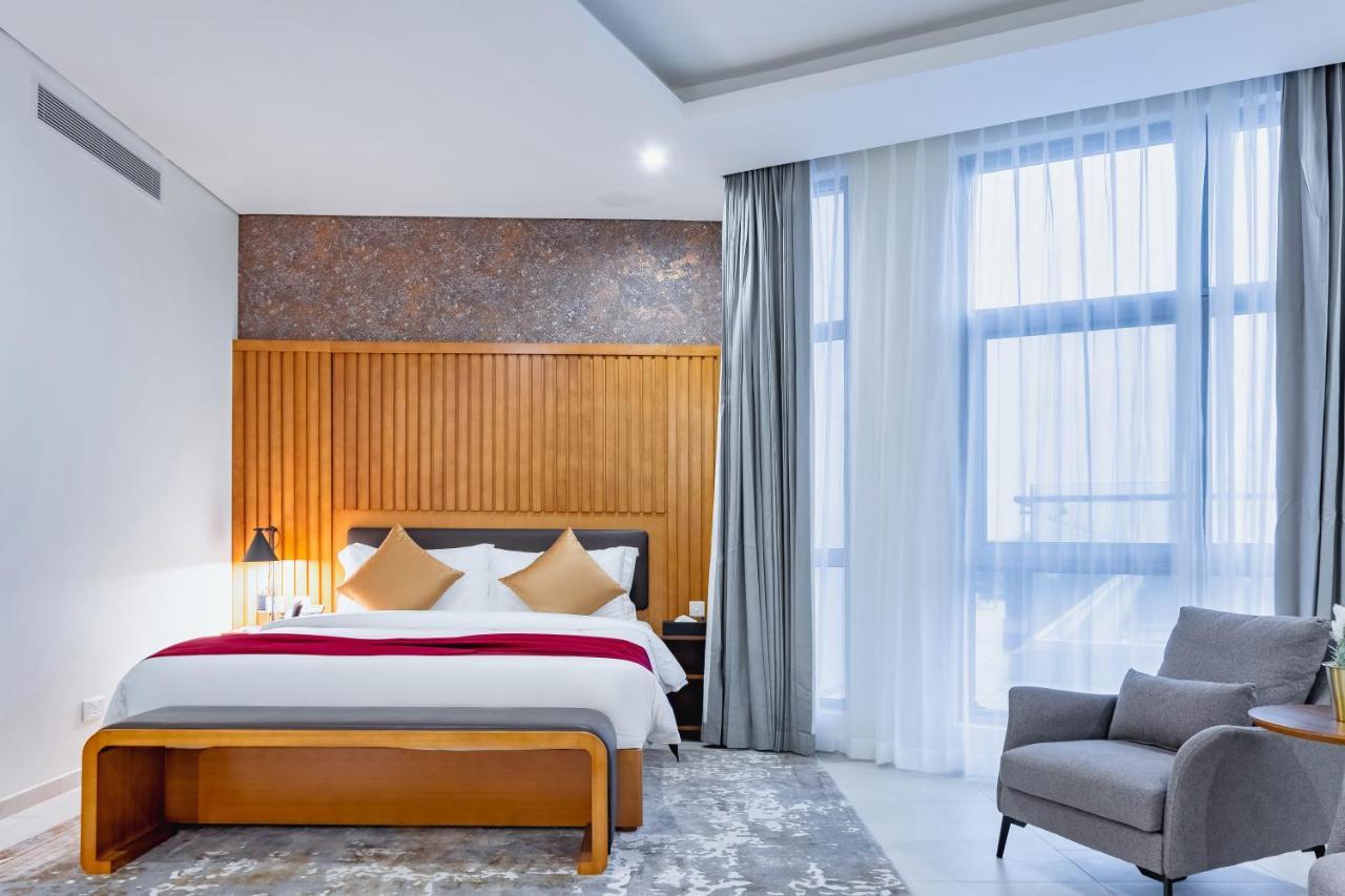 Alisa Hotel Tema Luaran gambar